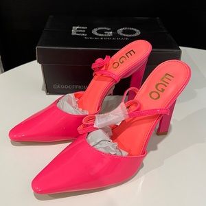 EGO / NWB Vital Heels in Hot Pink